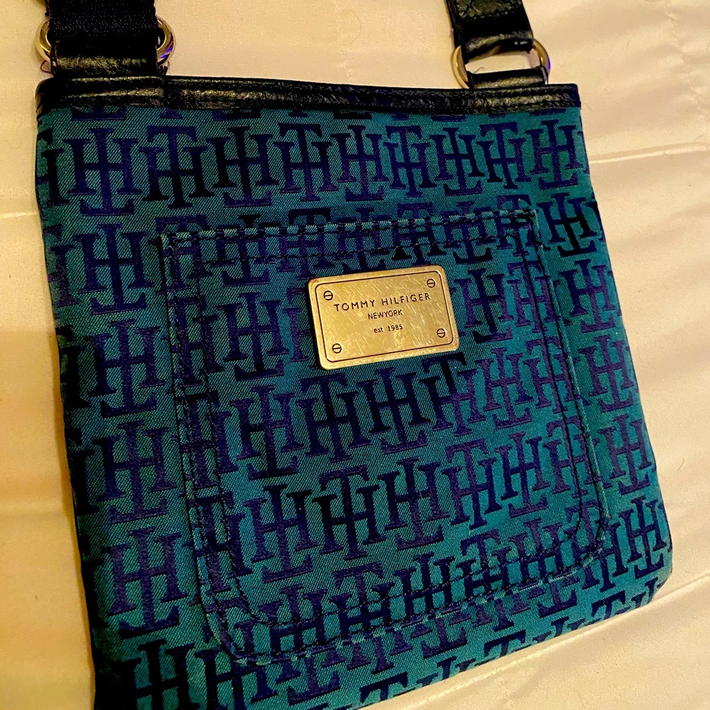 Tommy crossbody bag